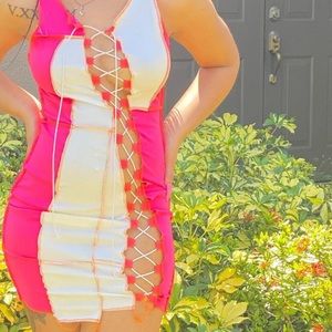 LACE ME UP DRESS !